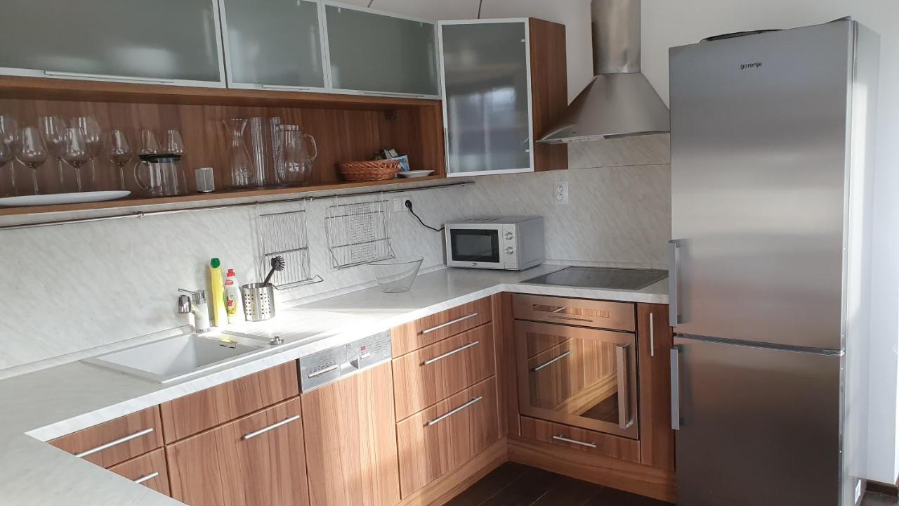 רוקיטניצה נאד איז'רו Apartmany Eddy מראה חיצוני תמונה