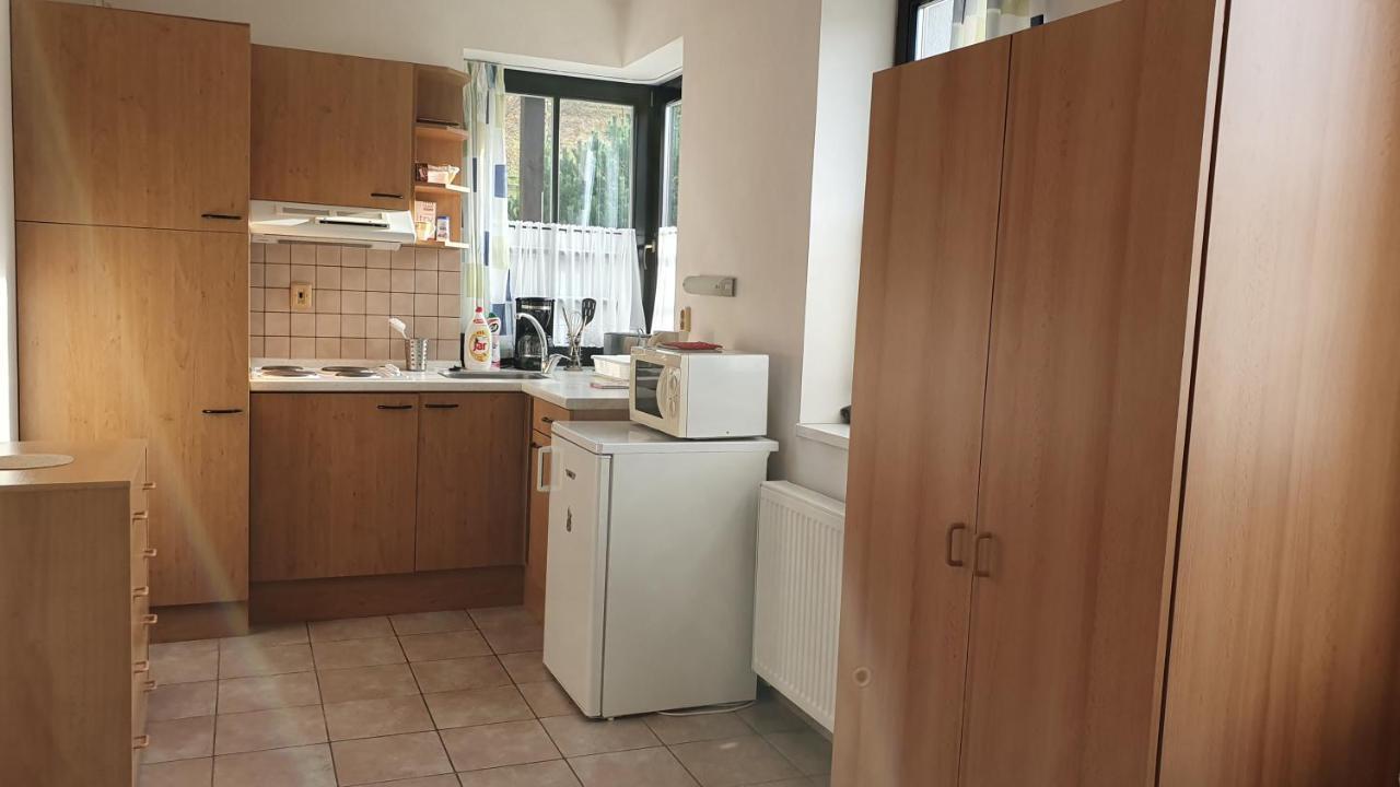 רוקיטניצה נאד איז'רו Apartmany Eddy מראה חיצוני תמונה